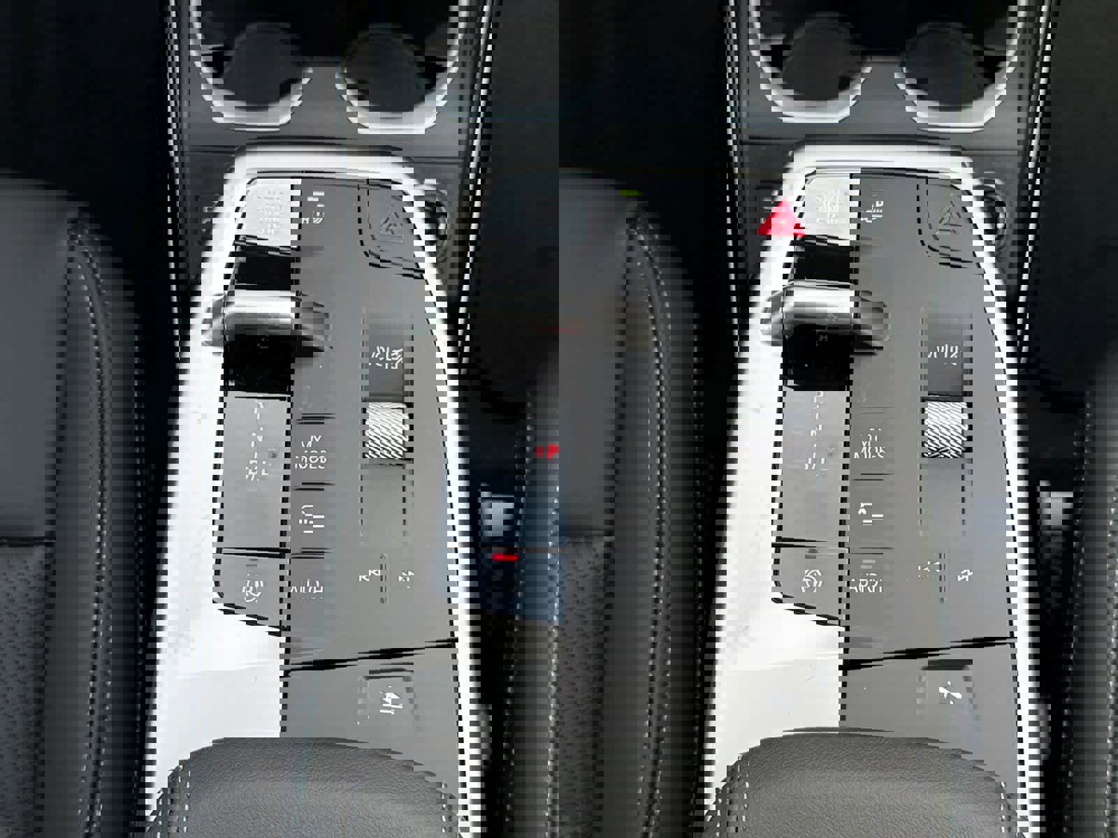 New 2026 BMW X1 xDrive28i w/ Technology Package image 23