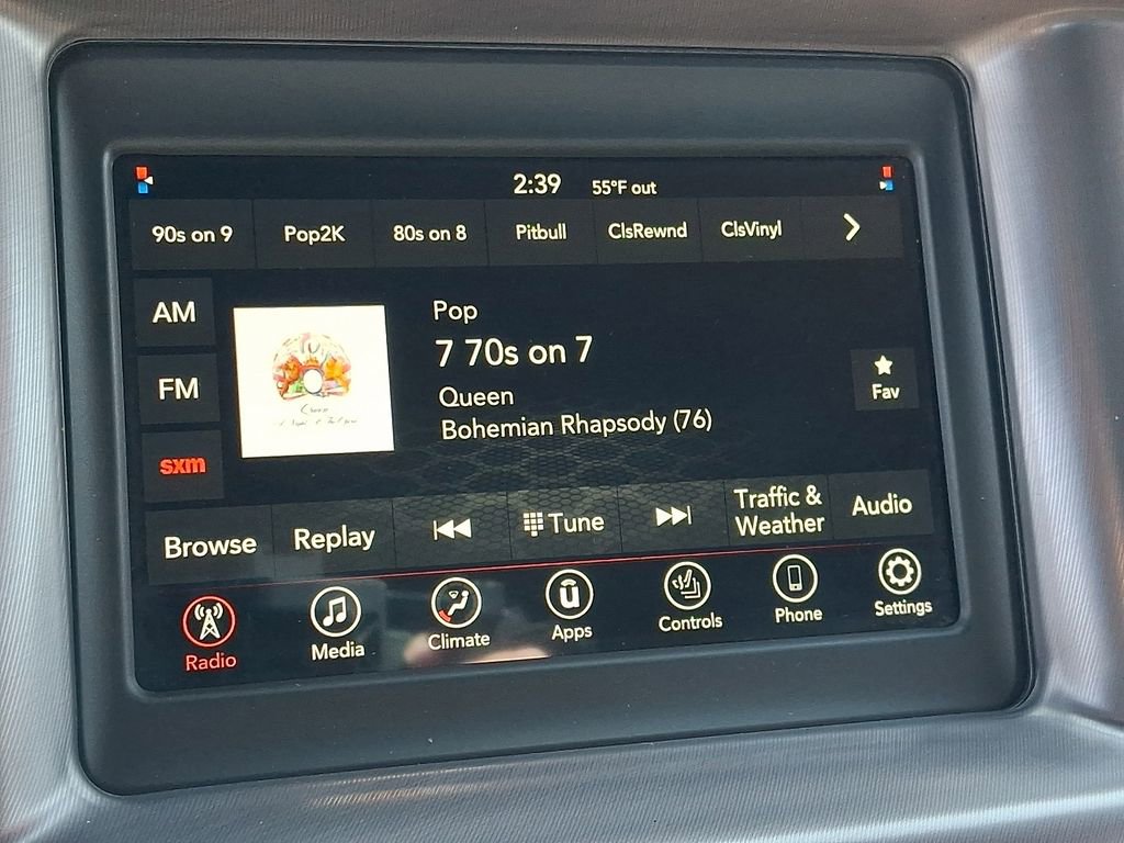 Used 2020 Dodge Charger SXT w/ Leather Interior Group image 20