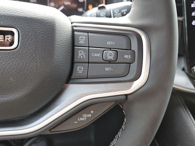 New 2026 Jeep Grand Wagoneer Limited AWD/4WD image 23