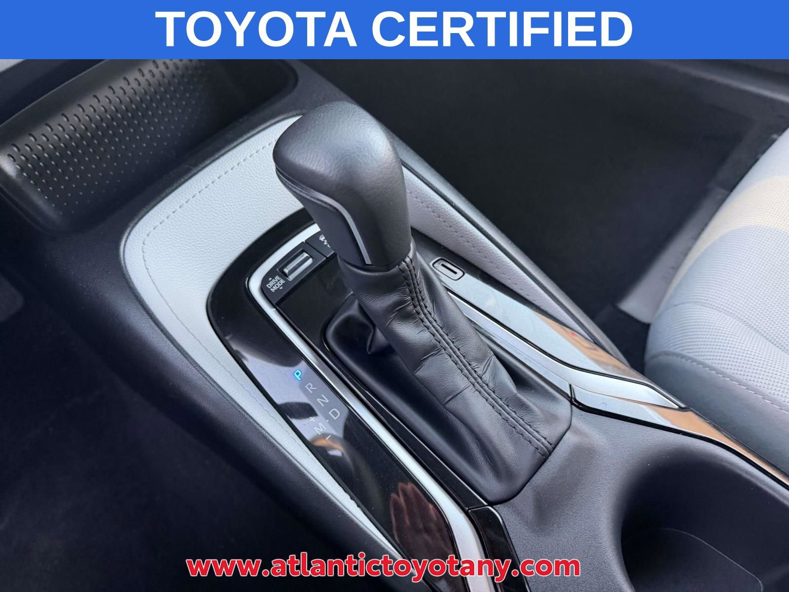 Certified 2025 Toyota Corolla SE image 21