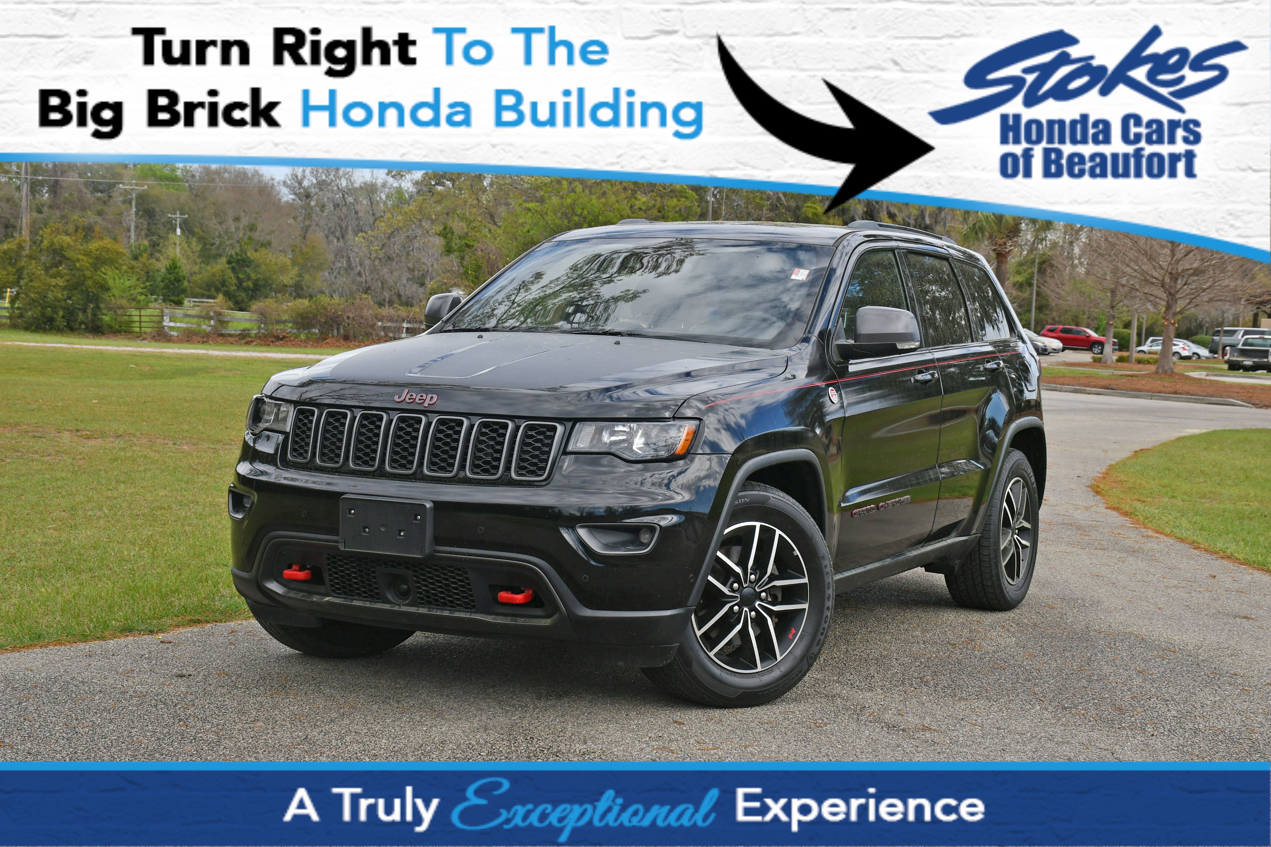 Used 2020 Jeep Grand Cherokee Trailhawk w/ Trailhawk Luxury Group image 1
