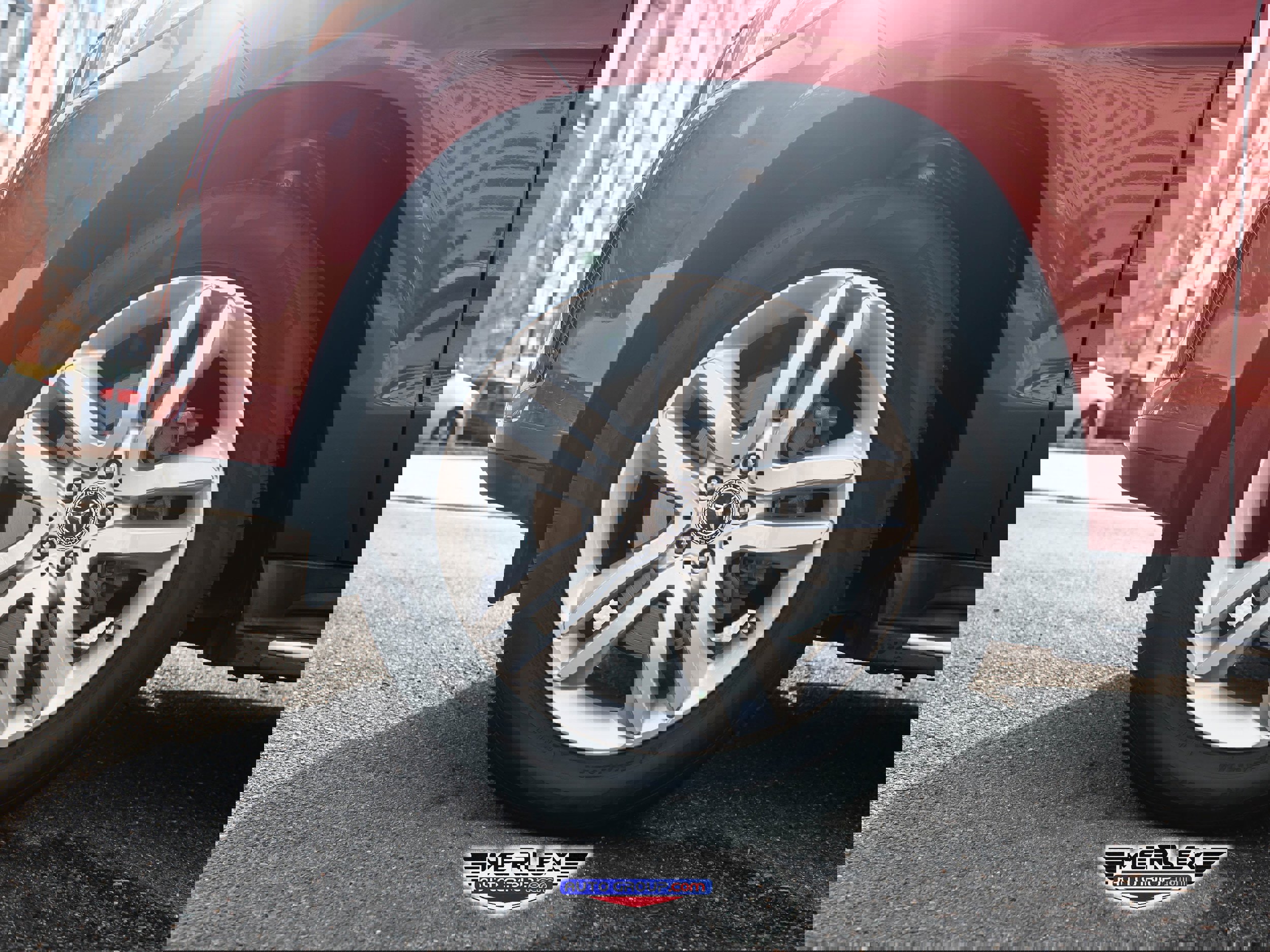 Used 2018 Mercedes-Benz GLS 450 4MATIC w/ Premium Package image 9