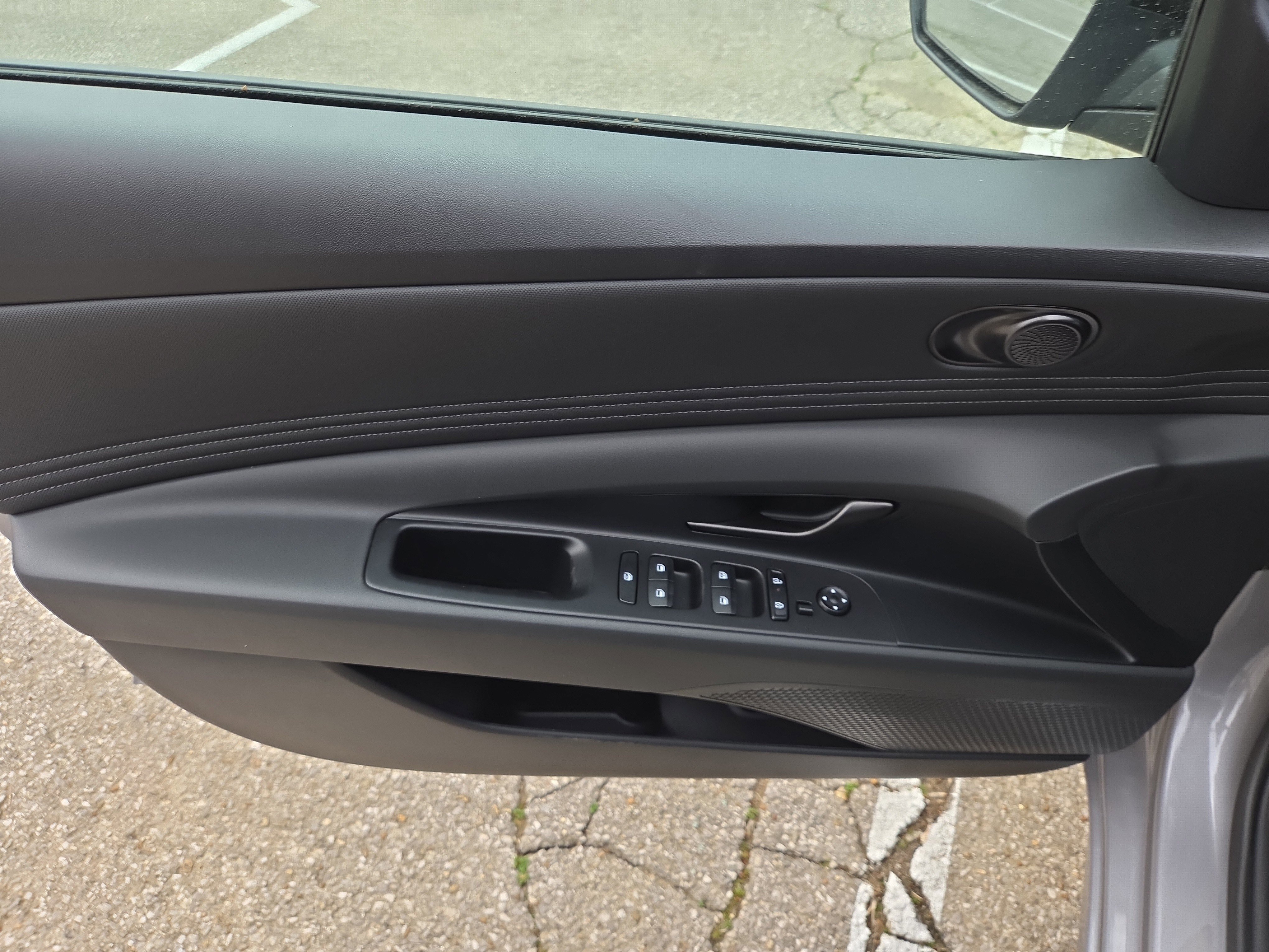 New 2026 Hyundai Elantra Sport FWD image 5