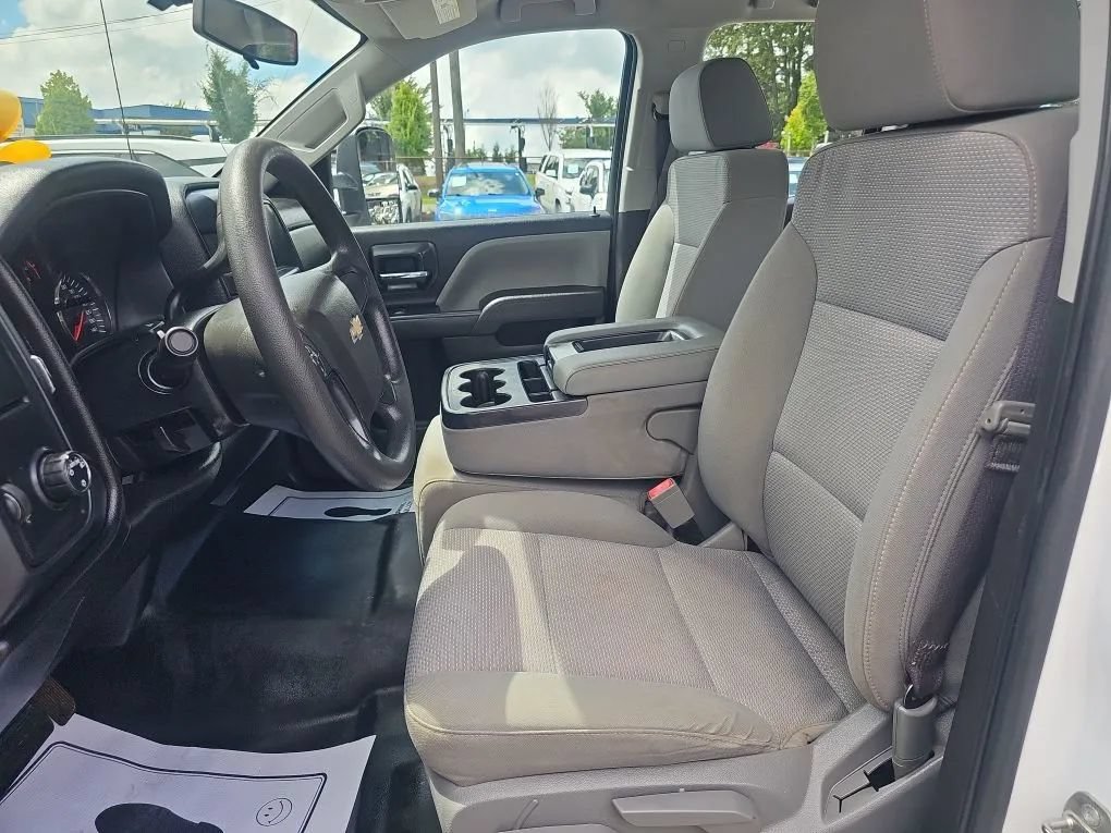Used 2017 Chevrolet Silverado 1500 W/T w/ Trailering Package RWD image 14