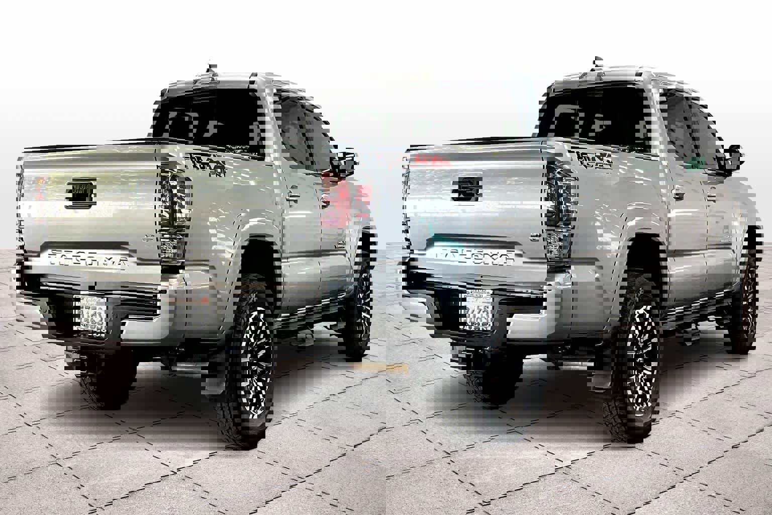 Used 2023 Toyota Tacoma TRD Sport image 14