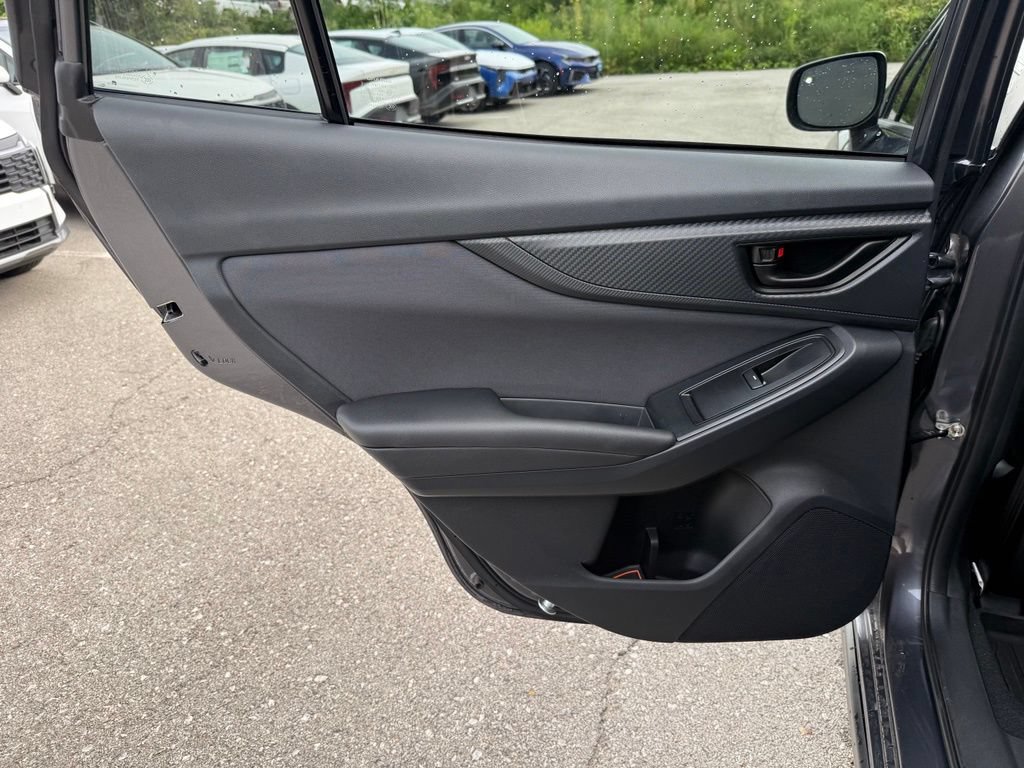 Used 2022 Subaru Crosstrek 2.0i Premium w/ Moonroof Package AWD/4WD image 8