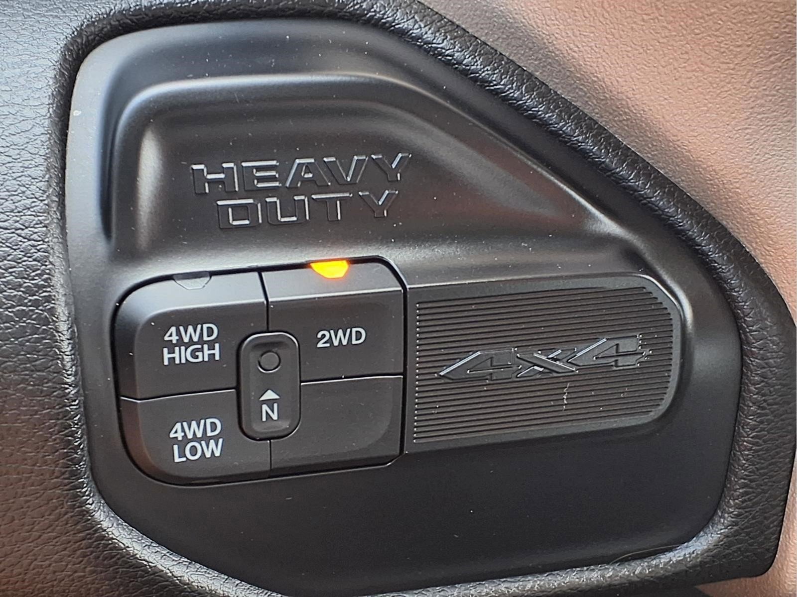 Used 2024 RAM 2500 Laramie AWD/4WD image 17