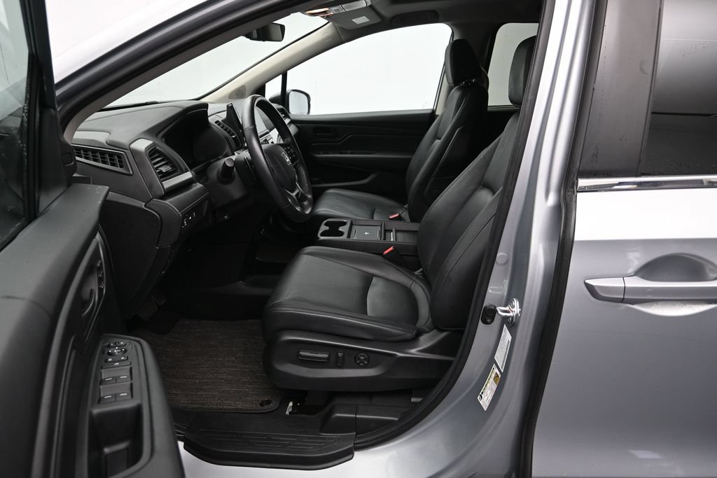 Used 2025 Honda Odyssey EX-L image 12