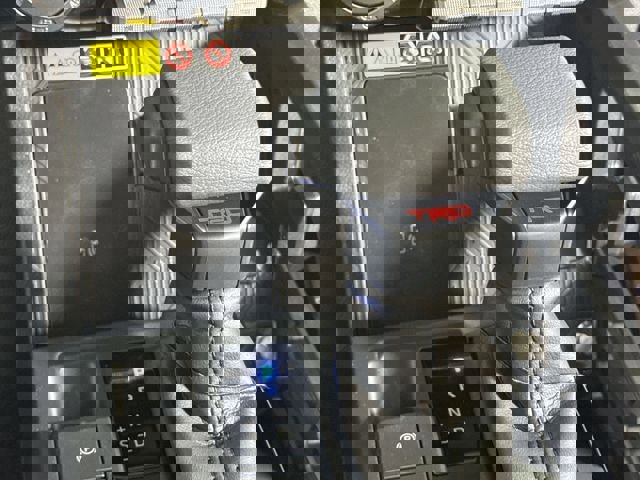 New 2025 Toyota Tacoma TRD Off-Road image 17