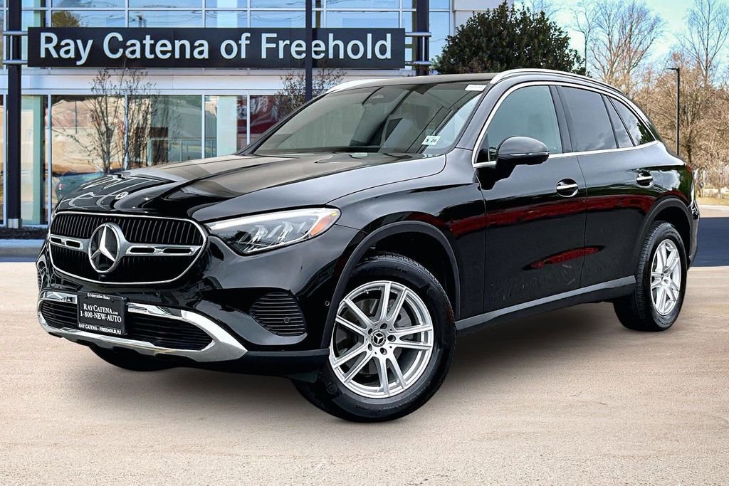 Certified 2023 Mercedes-Benz GLC 300 4MATIC image 1
