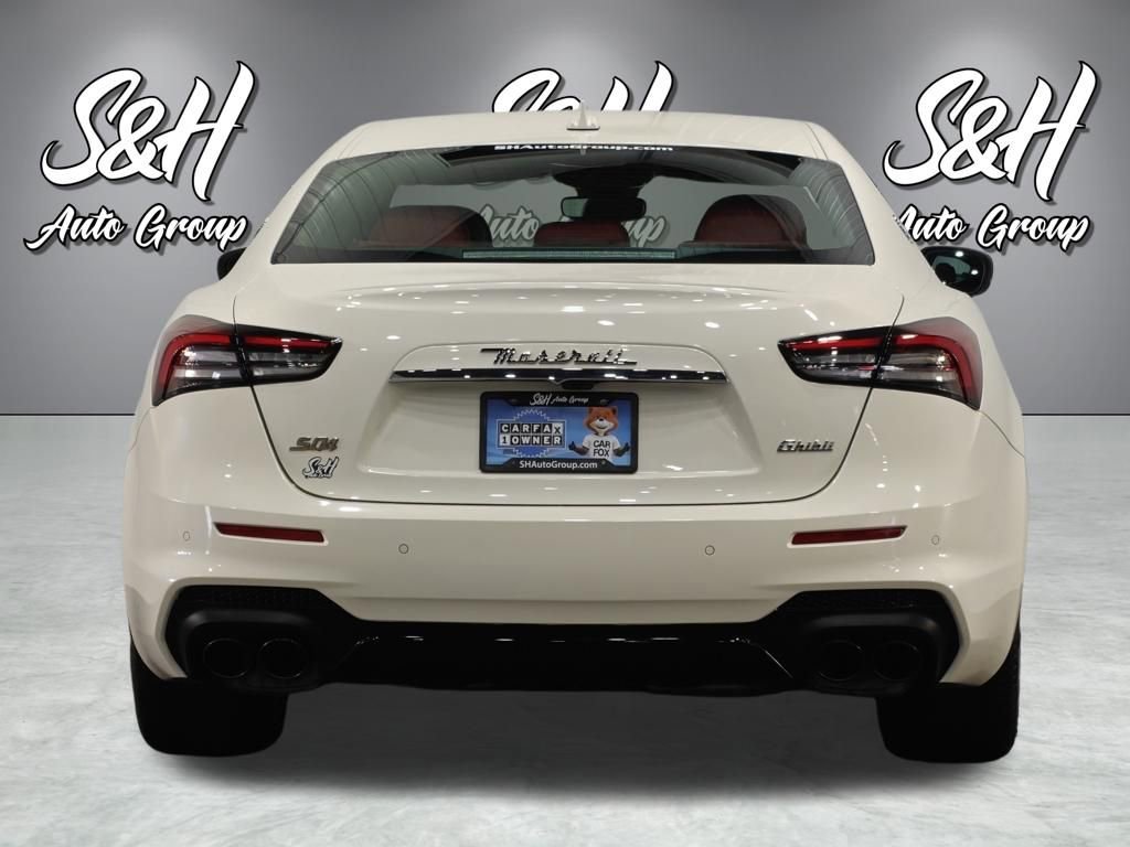 Used 2021 Maserati Ghibli S Q4 AWD/4WD image 21
