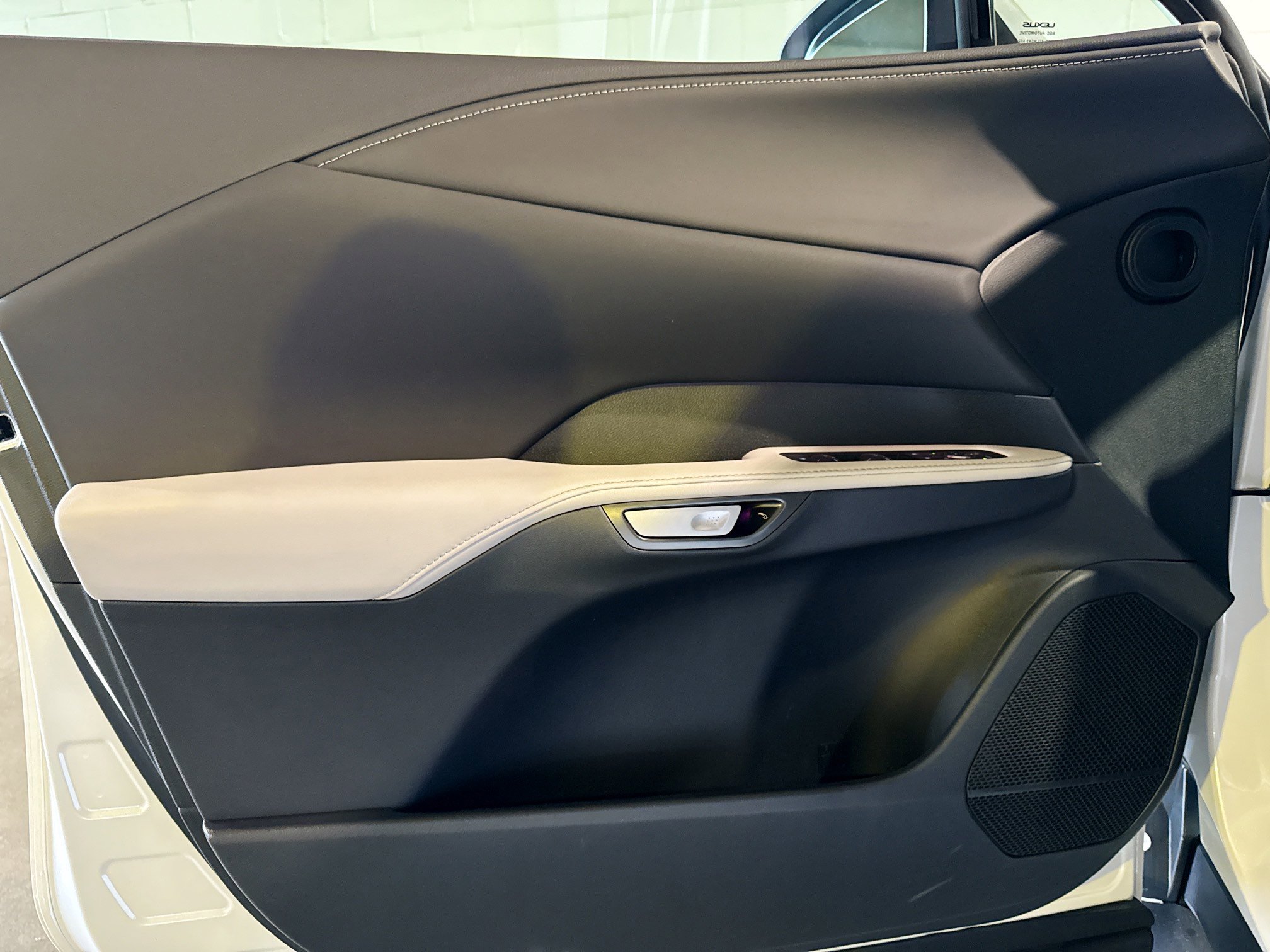 Used 2024 Lexus RX 350 Premium Plus image 23