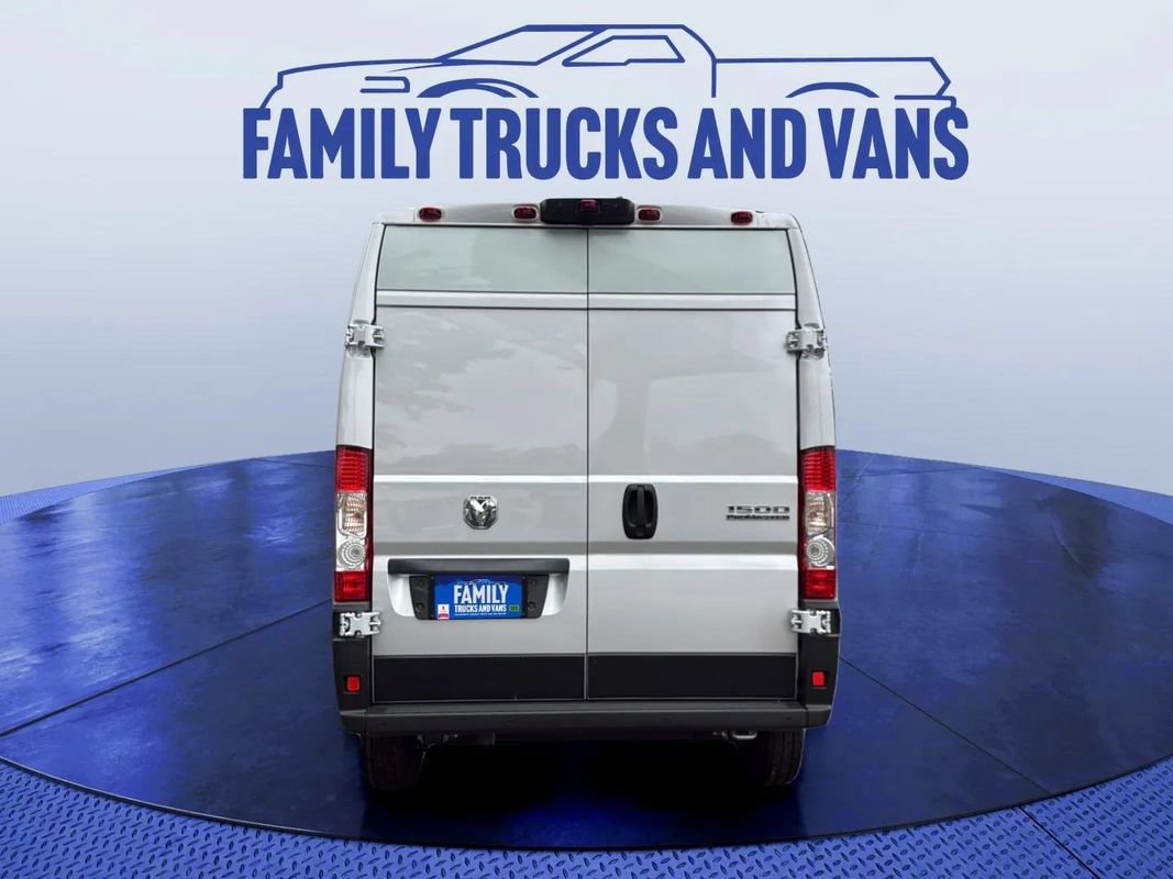 Used 2026 RAM ProMaster 1500 w/ Safety Group FWD image 4