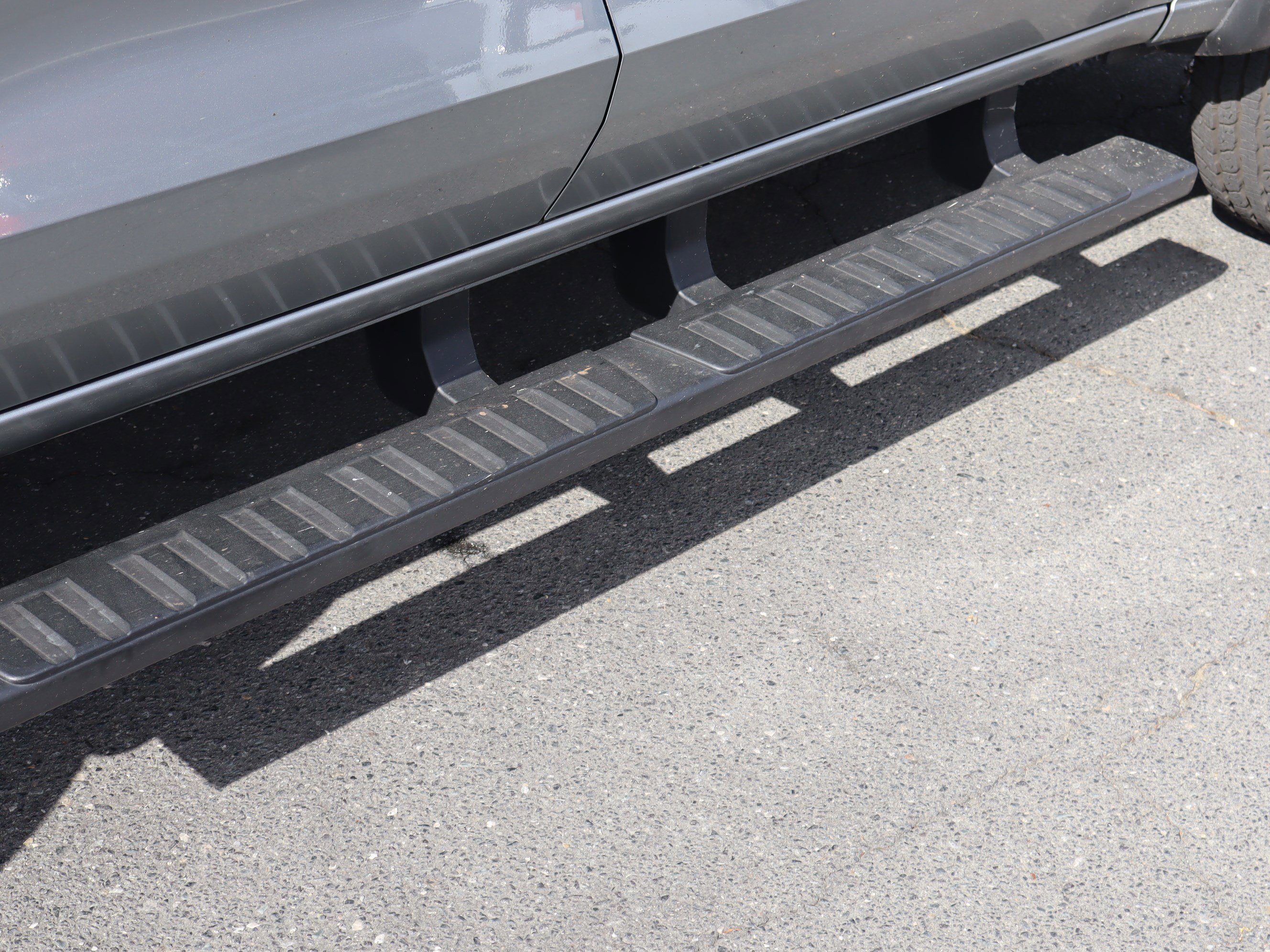 Used 2025 Chevrolet Colorado Trail Boss image 12