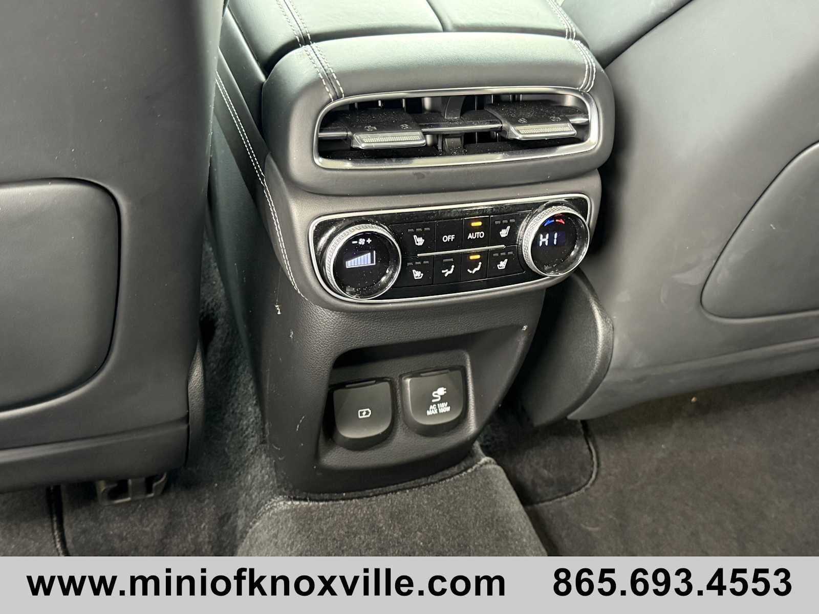 Used 2023 Genesis GV80 3.5T w/ Prestige Package image 34