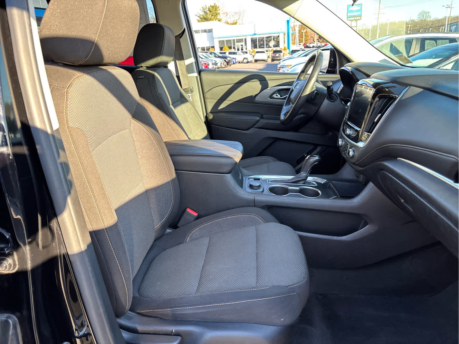 Used 2019 Chevrolet Traverse LT w/ LPO, Blackout Package image 29