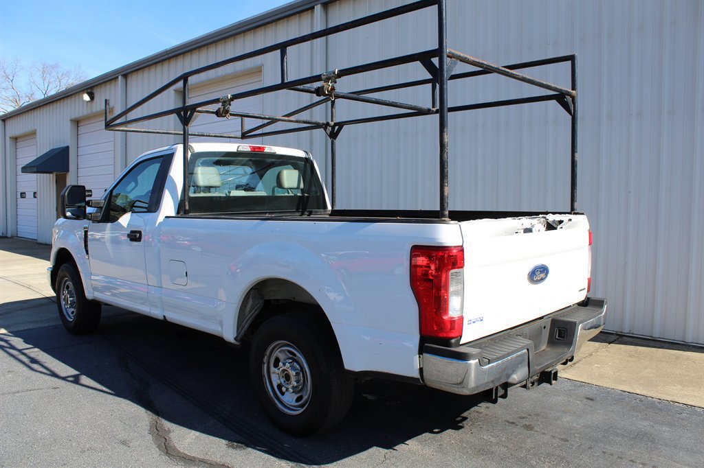 Used 2017 Ford F250 XL w/ XL Value Package image 4