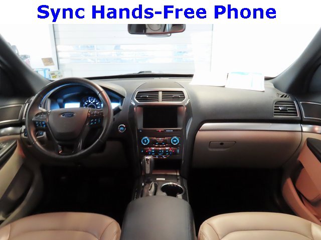 Used 2019 Ford Explorer XLT w/ Equipment Group 202A image 7