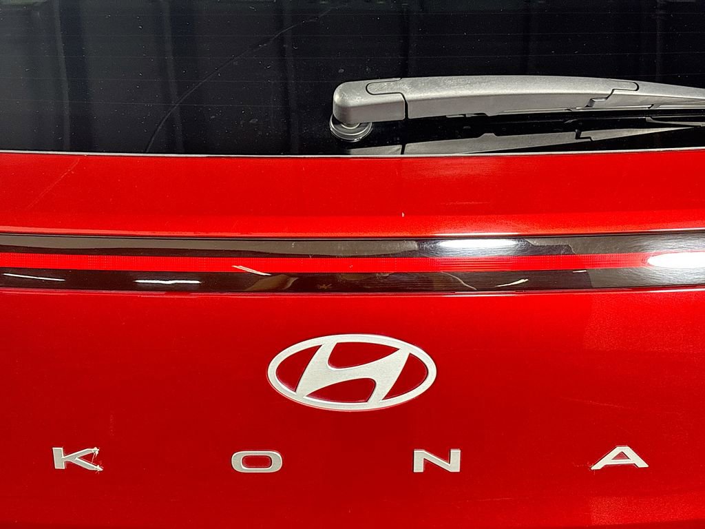 Used 2025 Hyundai Kona SEL image 23