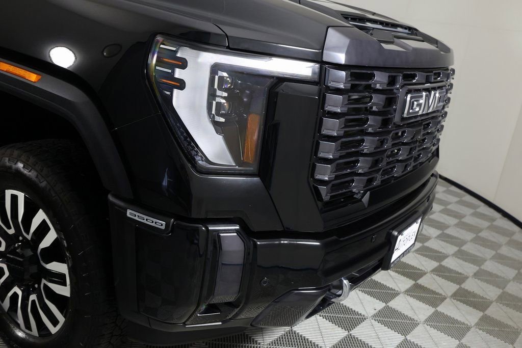 Used 2024 GMC Sierra 3500 Denali Ultimate image 48