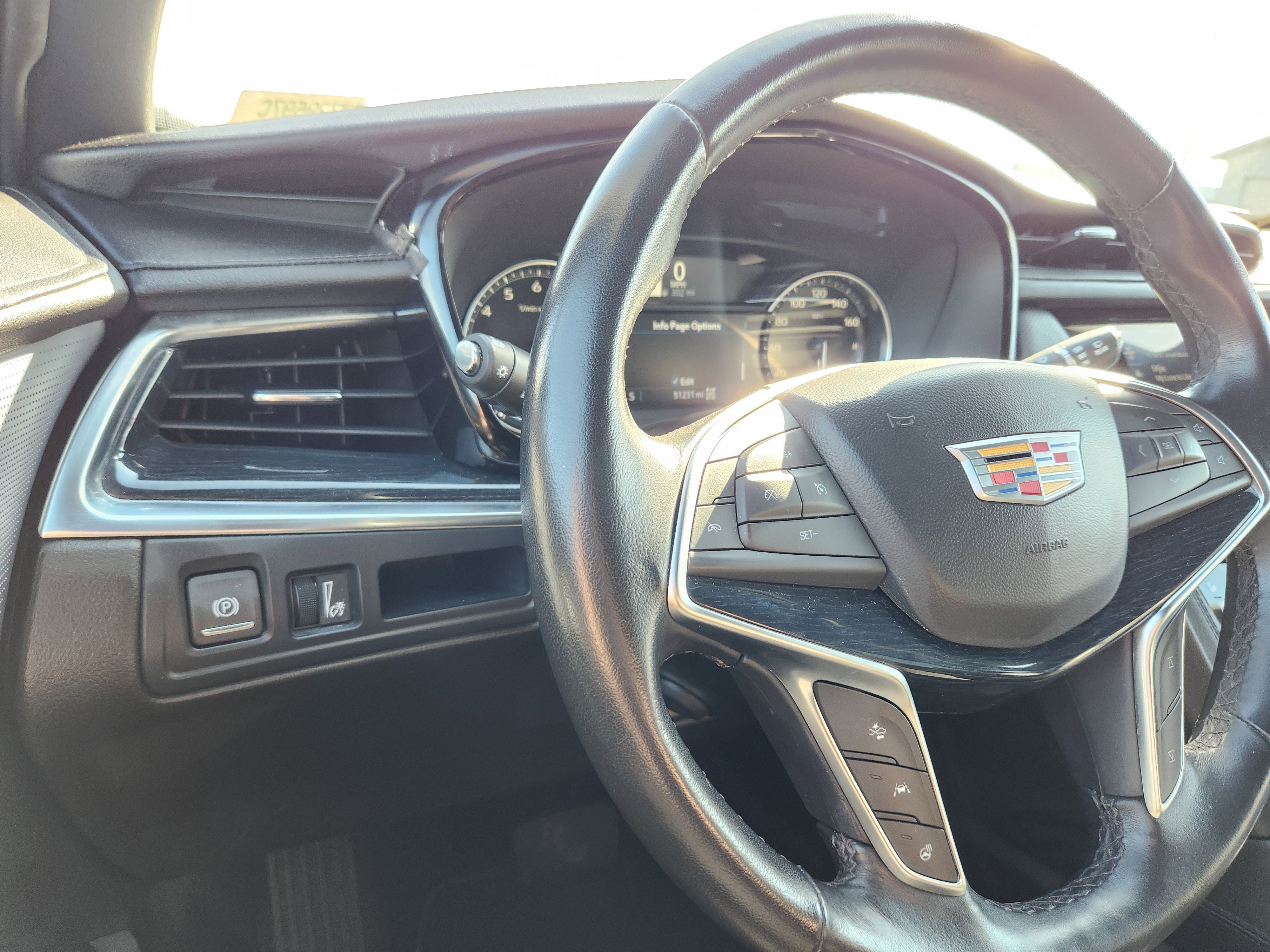 Used 2024 Cadillac XT5 Premium Luxury image 24