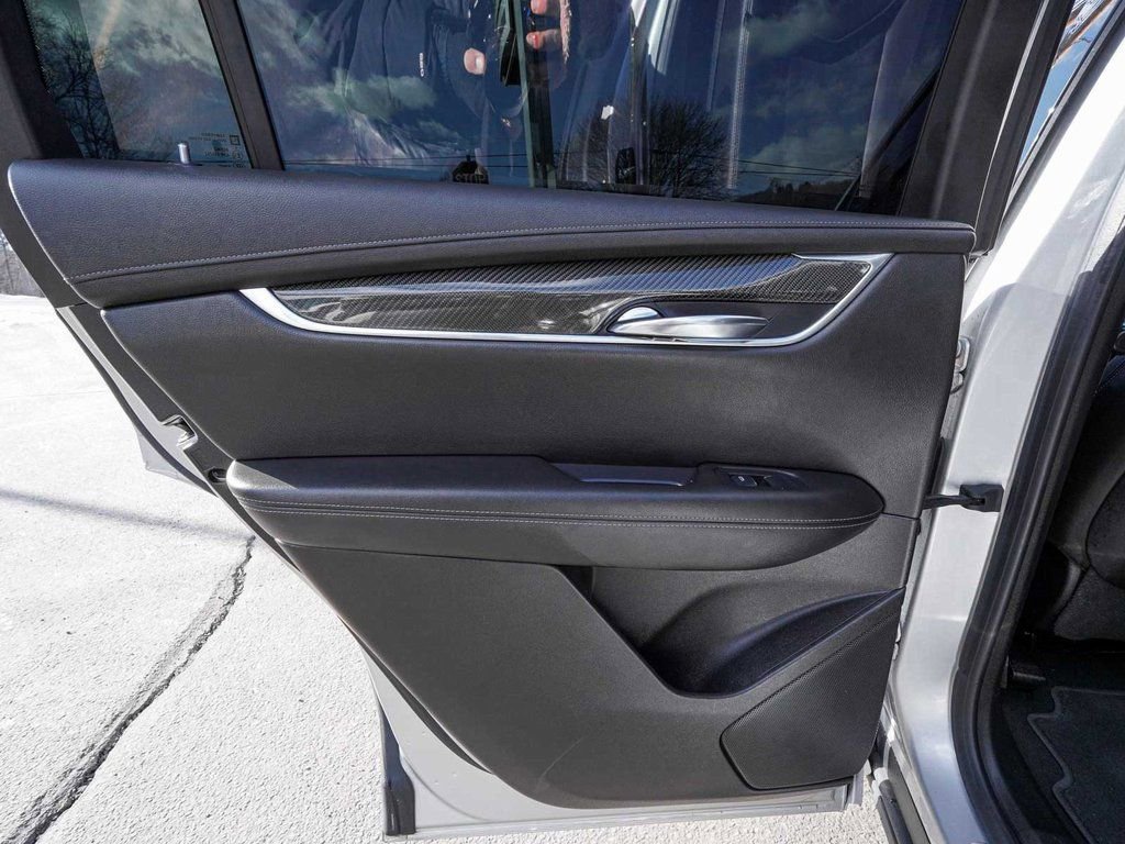 Used 2020 Cadillac XT6 Sport image 14