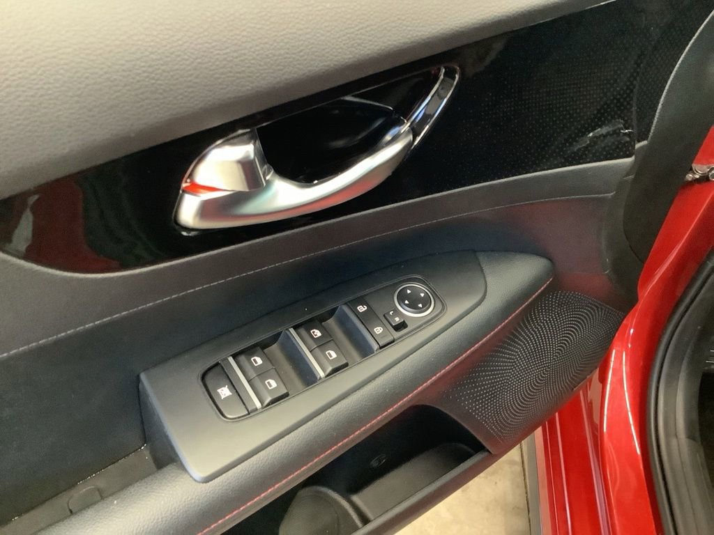 Certified 2023 Kia Forte GT w/ GT2 Package FWD image 20
