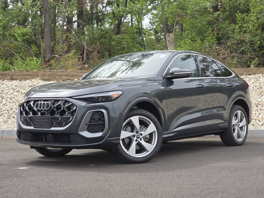 Used 2025 Audi Q5 Premium Plus w/ Premium Plus AWD/4WD image 1