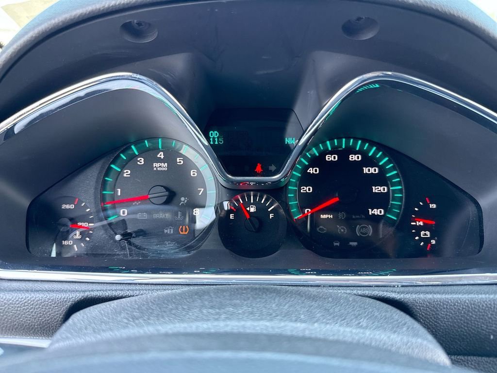 Used 2017 Chevrolet Traverse LT w/ Style and Technology Package FWD image 15