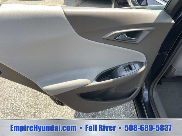 Used 2023 Chevrolet Malibu LT FWD image 17