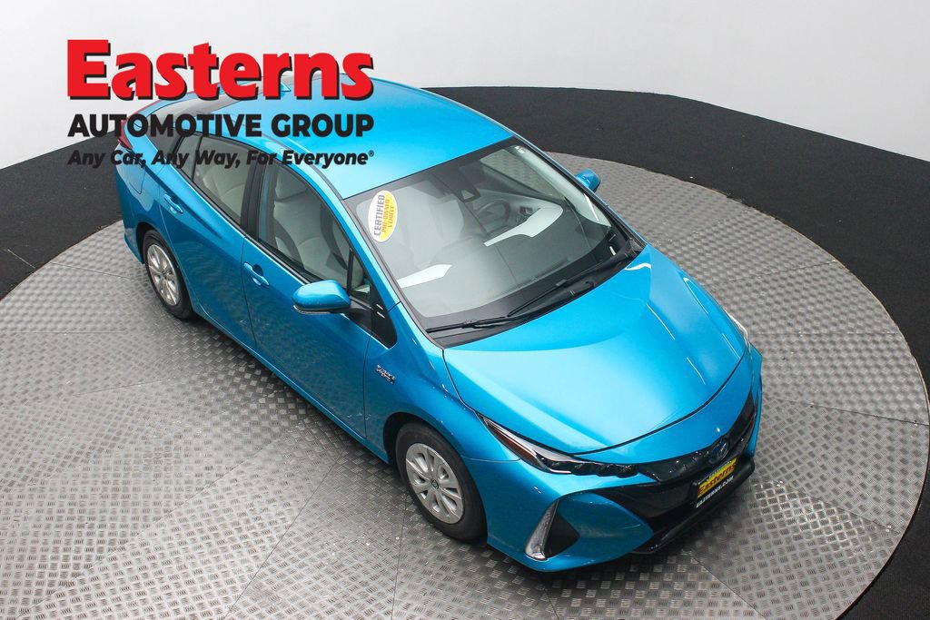 Used 2021 Toyota Prius Prime XLE w/ Carpet Mat Package (TMS) image 3