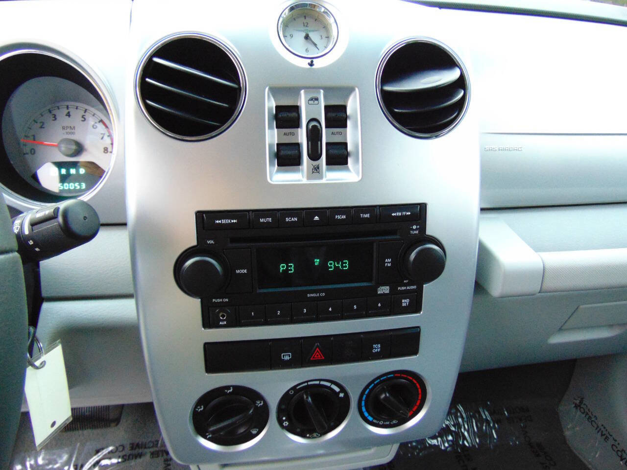 Used 2010 Chrysler PT Cruiser image 22