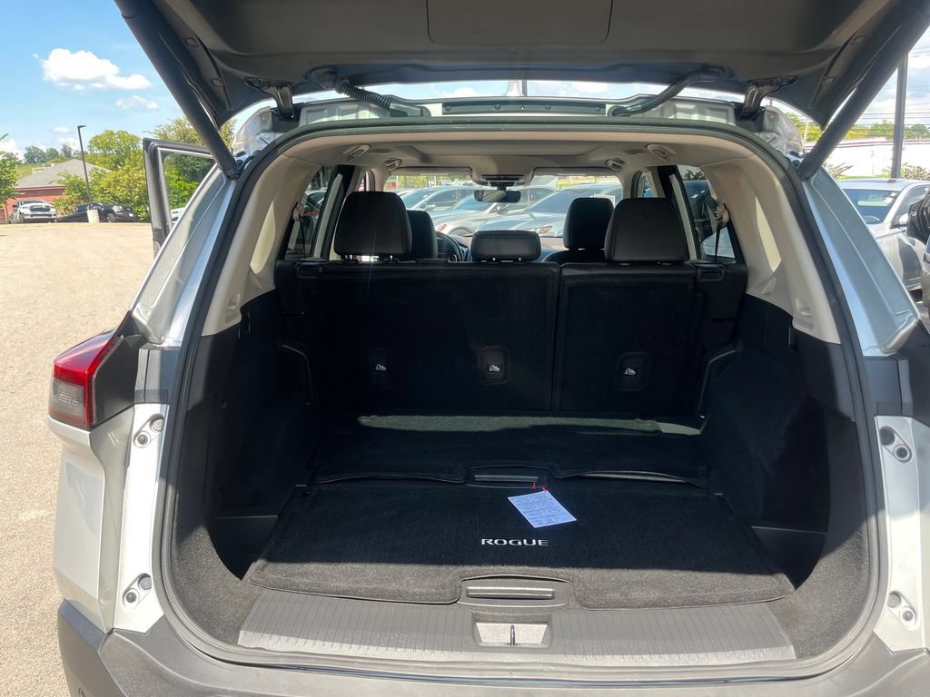 Used 2023 Nissan Rogue Platinum w/ Platinum Premium Package FWD image 22