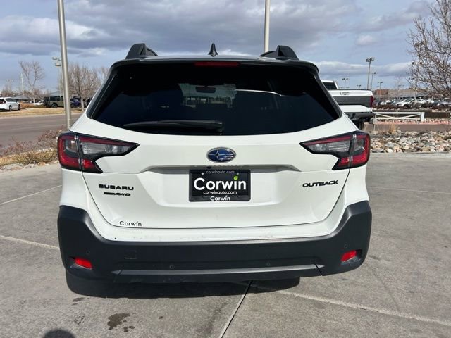 Used 2025 Subaru Outback Onyx Edition image 5