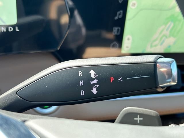 New 2025 Chevrolet Equinox ACTIV w/ Safety and Technology Package image 16