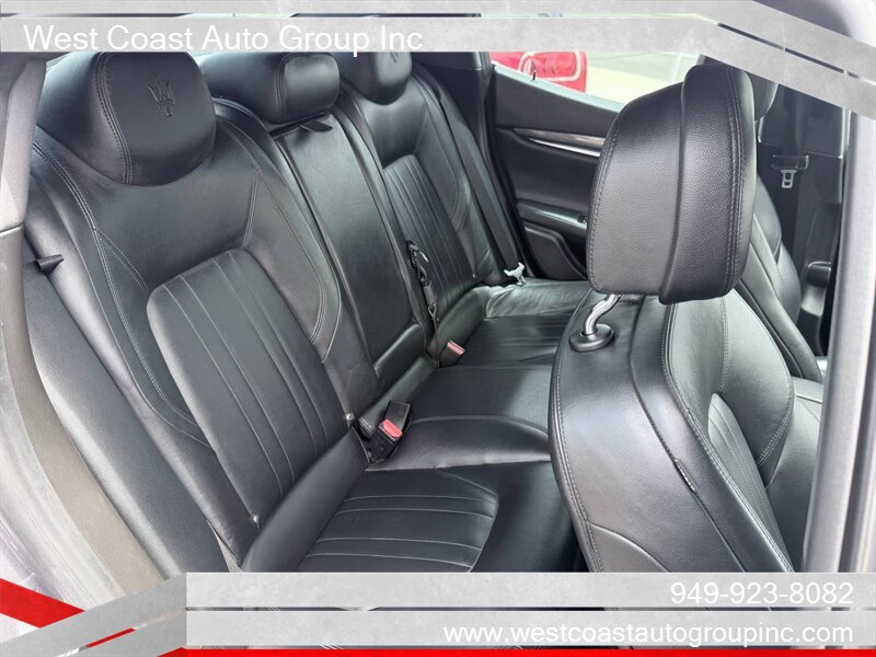 Used 2017 Maserati Ghibli RWD image 9