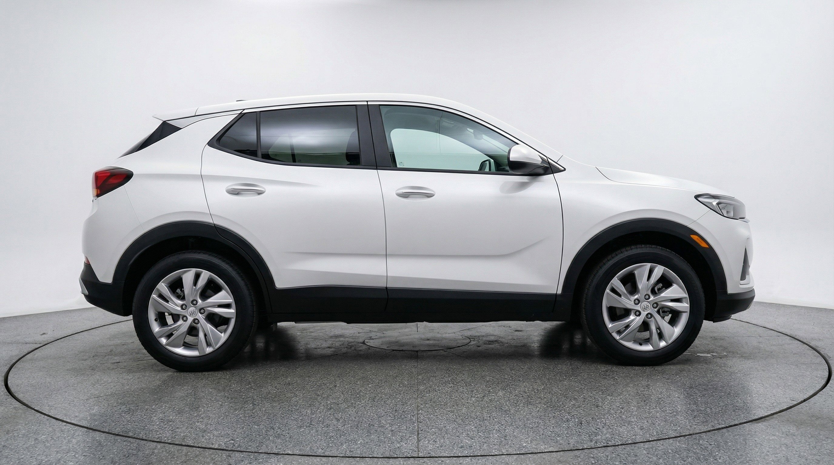 Used 2025 Buick Encore GX Preferred image 11