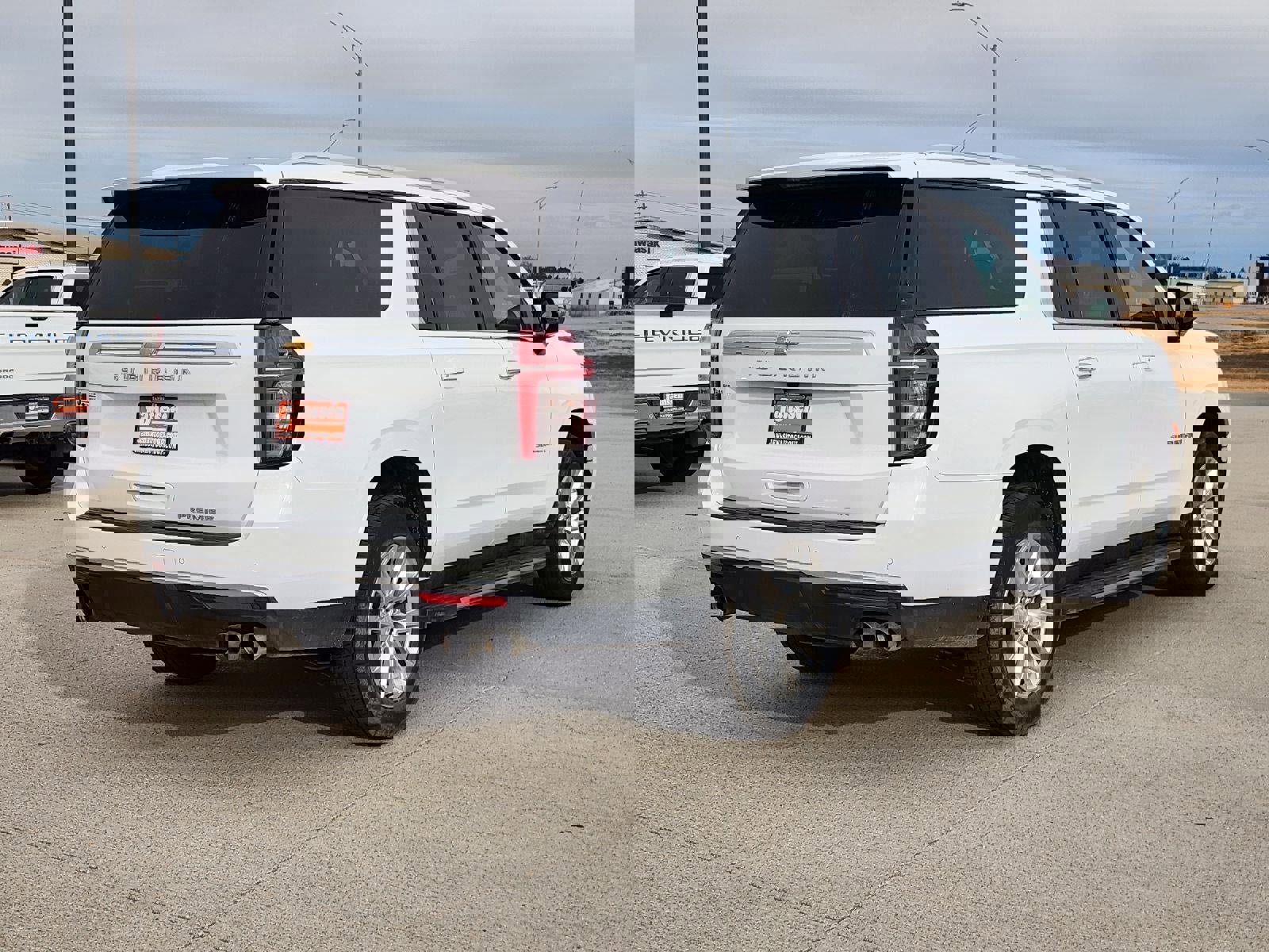 Used 2024 Chevrolet Suburban Premier image 12