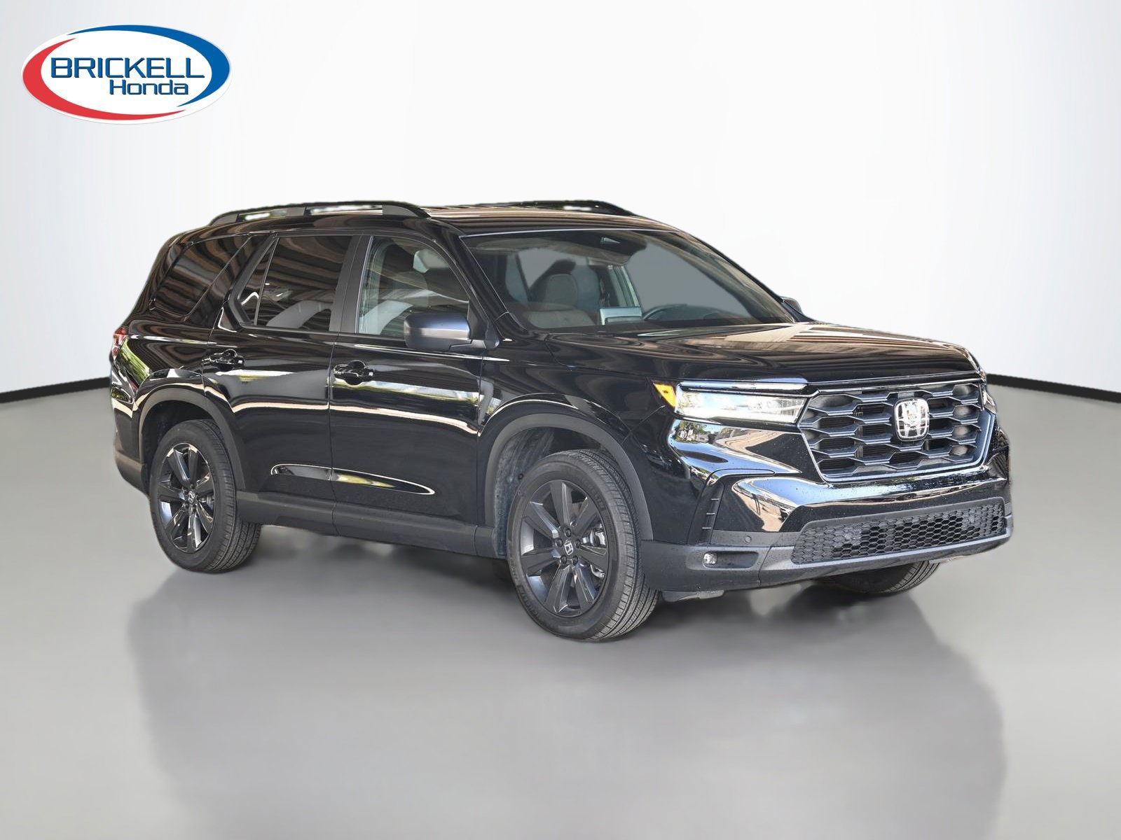 New 2026 Honda Pilot Sport image 3