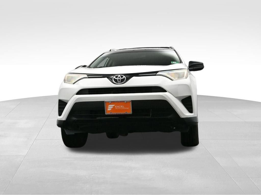 Used 2016 Toyota RAV4 LE image 39