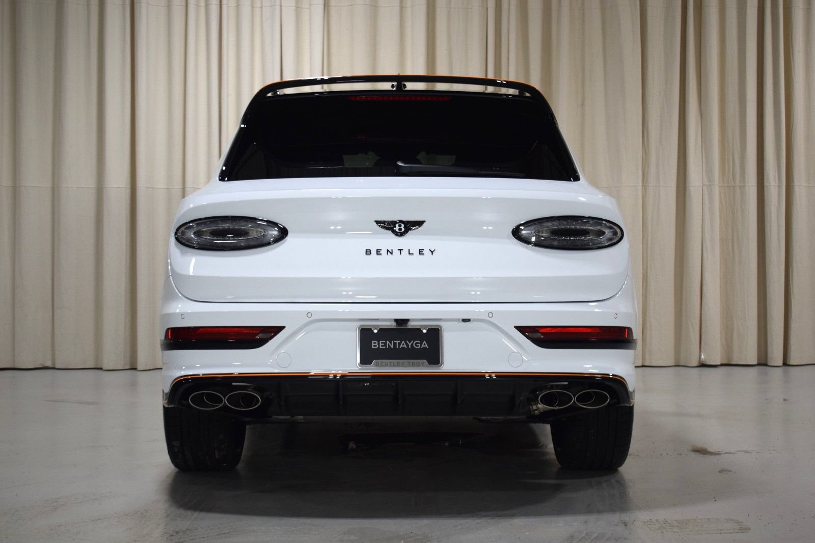 New 2026 Bentley Bentayga Speed AWD/4WD image 14