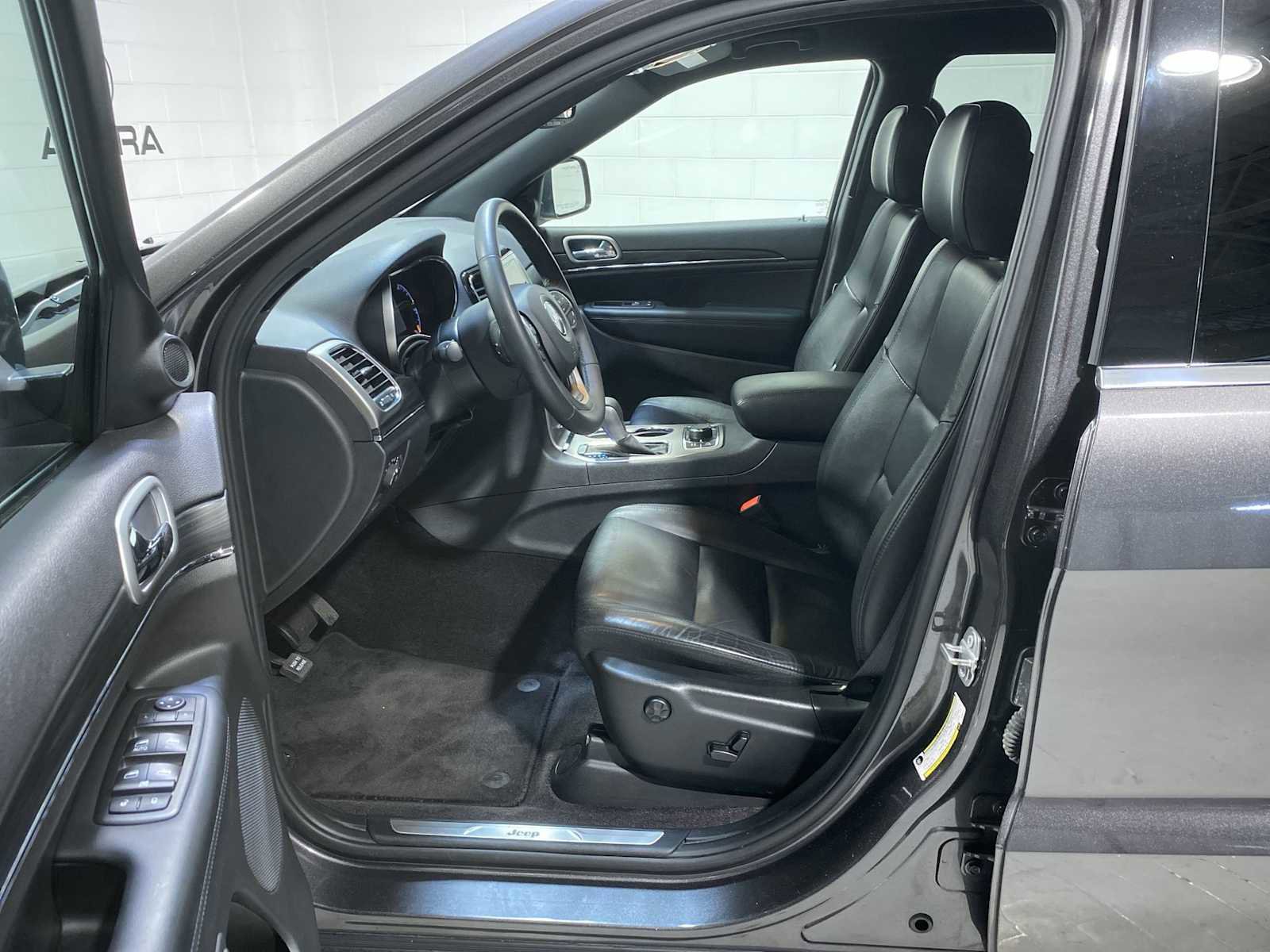 Used 2019 Jeep Grand Cherokee Limited AWD/4WD video 2