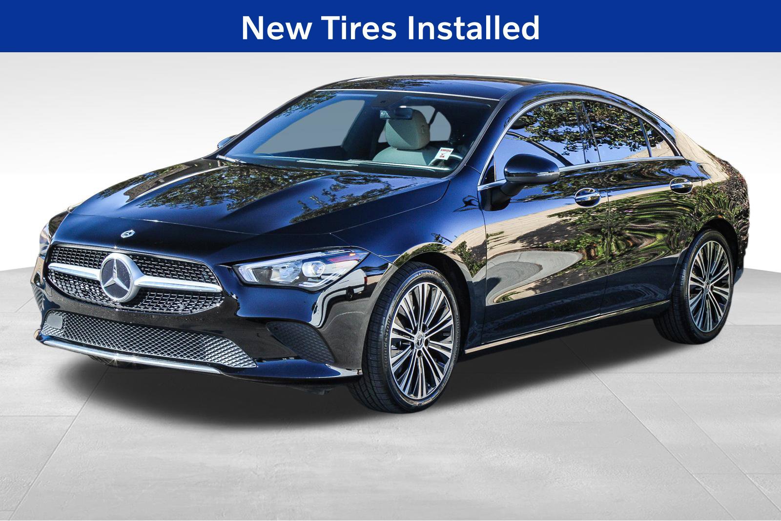 Certified 2022 Mercedes-Benz CLA 250 image 3