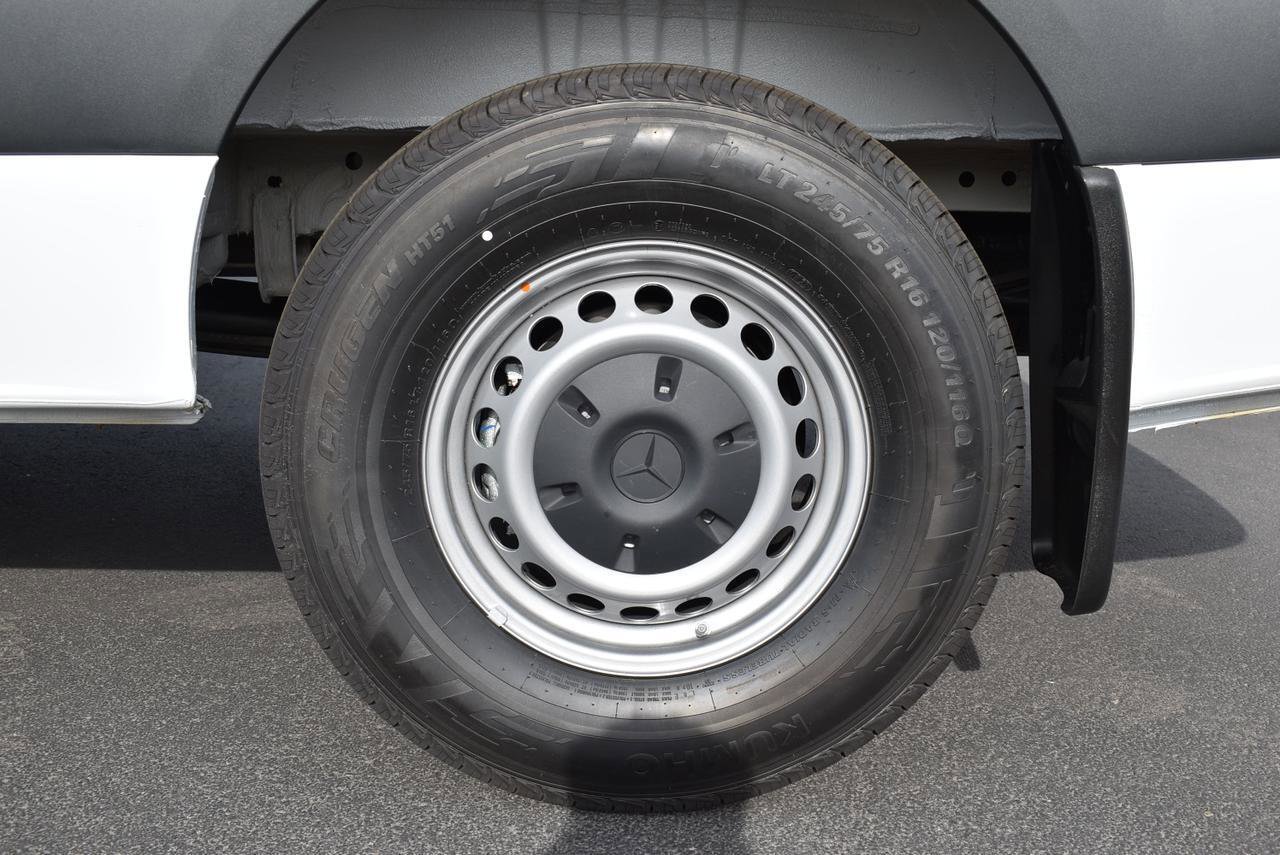 New 2025 Mercedes-Benz Sprinter 2500 image 14