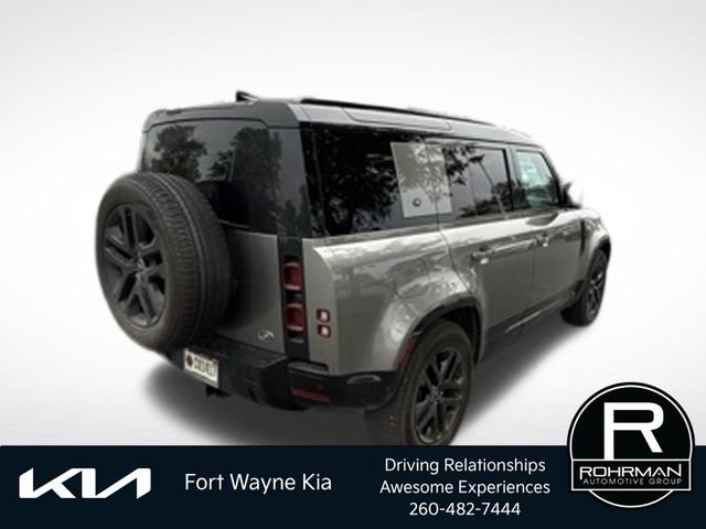 Used 2022 Land Rover Defender 110 XS Edition AWD/4WD image 6