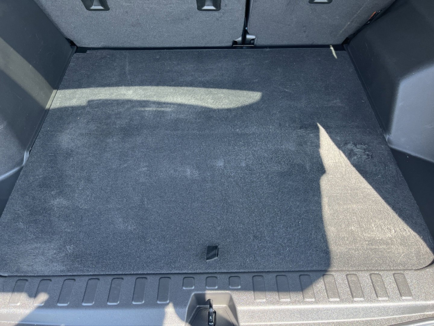 Used 2022 GMC Terrain SLT image 22