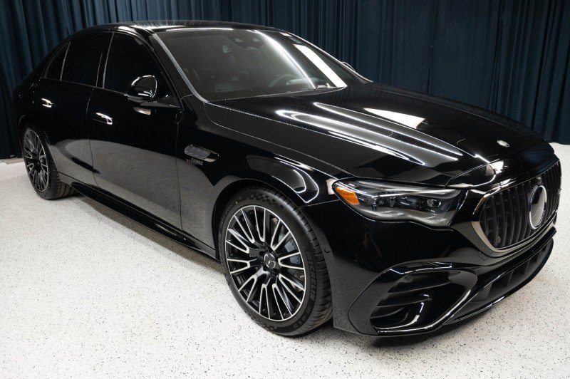 New 2027 Mercedes-Benz E 53 AMG e 4MATIC Sedan image 3