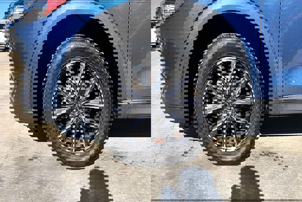 Used 2018 MAZDA CX-5 Touring w/ Preferred Equipment Package image 5