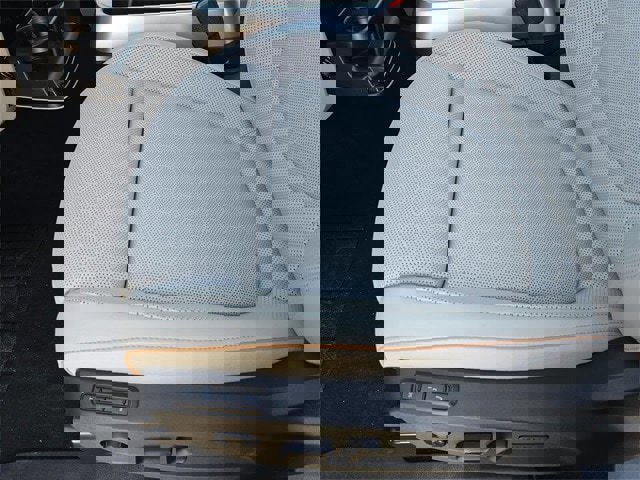 New 2025 Volkswagen ID. Buzz Pro S Plus image 13