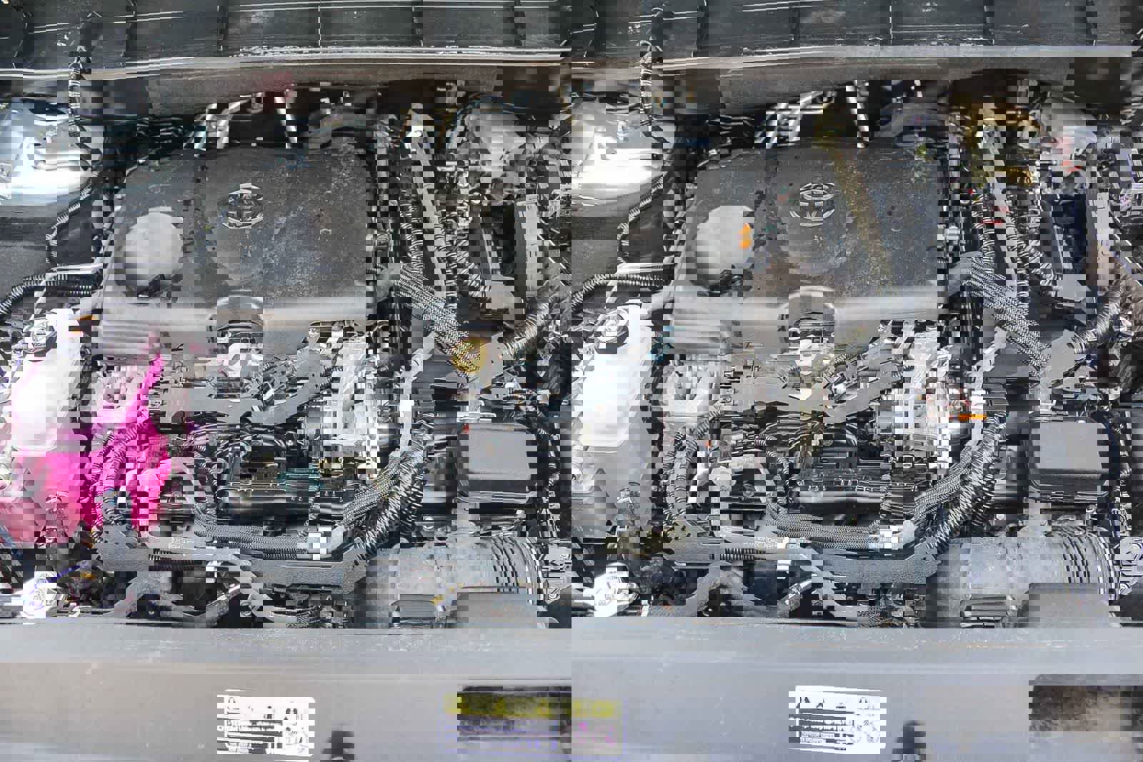 Used 2021 Toyota Highlander XLE image 39